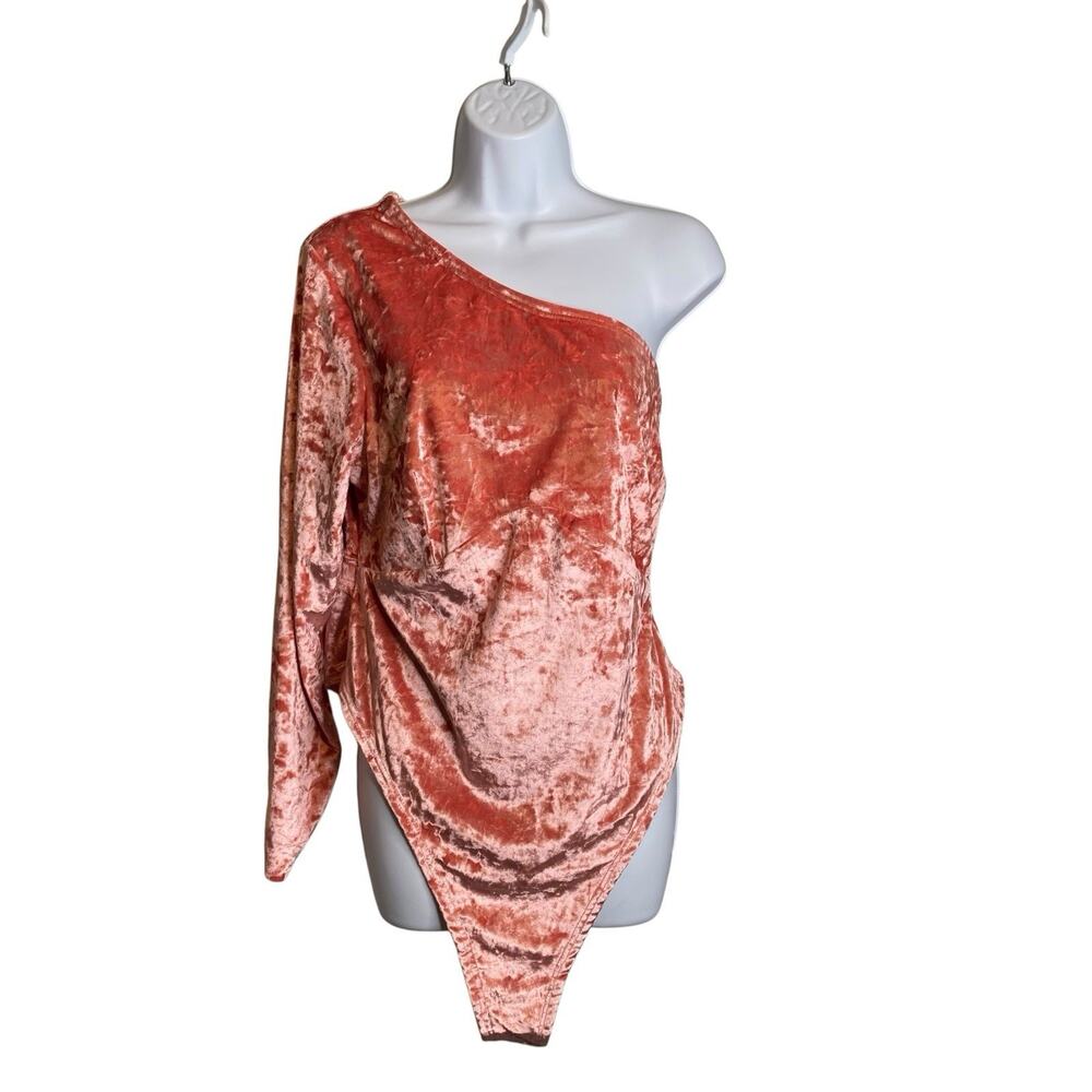 Yitty Pink Velvet One Sleeve Bodysuit Size 2X Lizzo Glam Going Out Shapewear